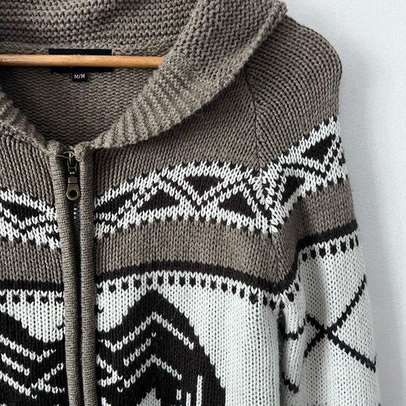 Cozy Hooded Knit Cardigan - Picture 3 of 11